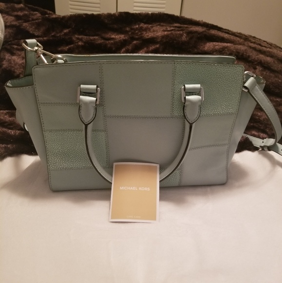 Michael Kors Sky Blue Medium Leather Handbag - Picture 2 of 8